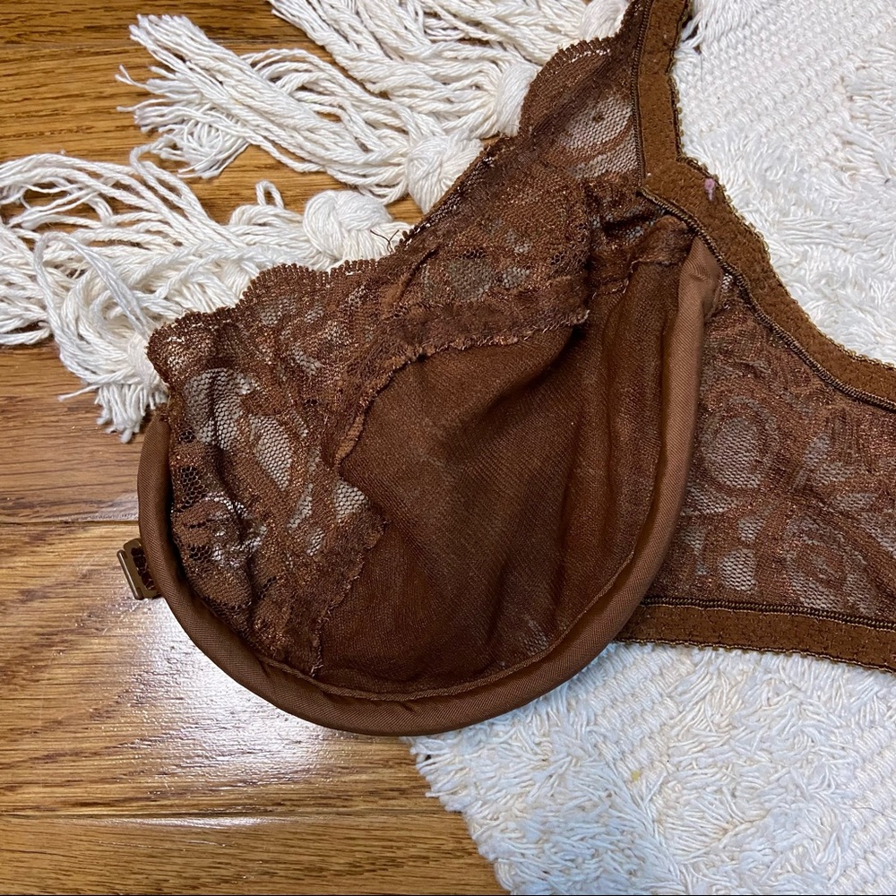 Christian Dior vintage lace bra 32 B - Picture 5 of 14